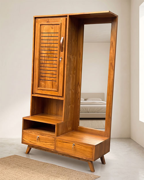 Wardrobe 14